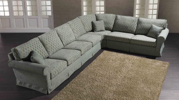 Il divano Lissone può avere angolo tondo oppure retto